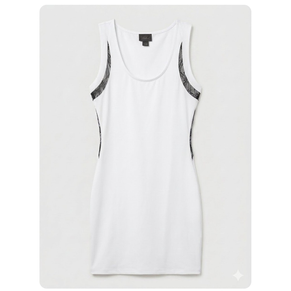 BLVD Collection White/Black Solid Scoop Neck Sleeveless Dress Black Accents
